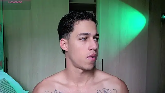 orionblaze69  online show from 11-06-25, 04:30