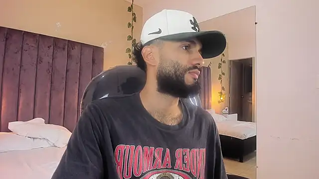 Ryan Jackson  online show from 11-21-25, 04:44