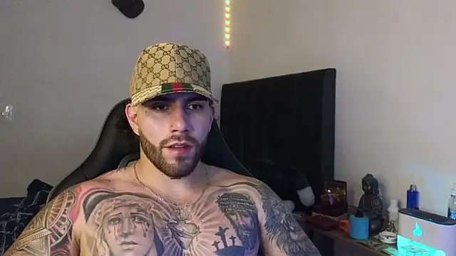 Snapshot of Ades_Lowe chatting on 03-20-26, 06:29 Ades Lowe online show from 03-20-26, 06:29