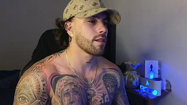 Snapshot of Ades_Lowe chatting on 04-02-26, 06:55 Ades Lowe online show from 04-02-26, 06:55