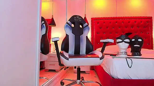 Sharon nyx online show from 01-14-26, 12:22