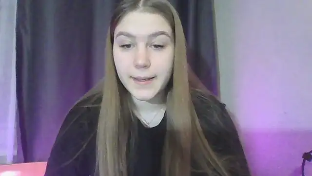 Snapshot of yourhoney_Lola_ chatting on 12-16-25, 03:17 yourhoney Lola online show from 12-16-25, 03:17