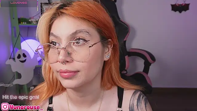 YunoRose  online show from 11-10-25, 06:12