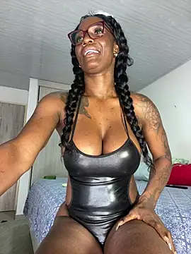 Snapshot of Bustykeyla chatting on 03-07-25, 02:46 Bustykeyla online show from 03-07-25, 02:46