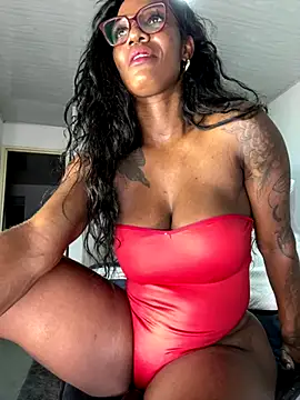 Snapshot of Bustykeyla chatting on 09-28-25, 12:16 Bustykeyla online show from 09-28-25, 12:16