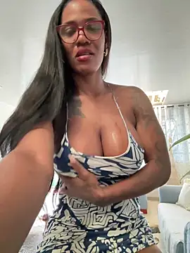 Bustykeyla online show from 11-30-25, 03:05