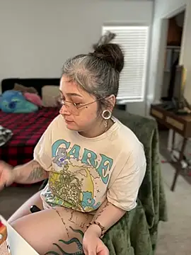 Alix Valentine online show from 02-17-26, 07:09