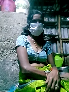 Tamilauntyhot online show from 10-18-25, 02:58