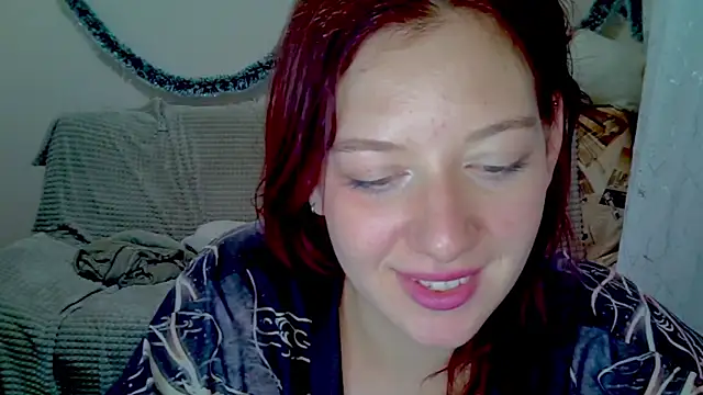 Lily Ember online show from 01-06-26, 06:33