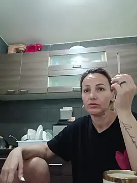 Aly-john1985 online show from 10-25-25, 04:42