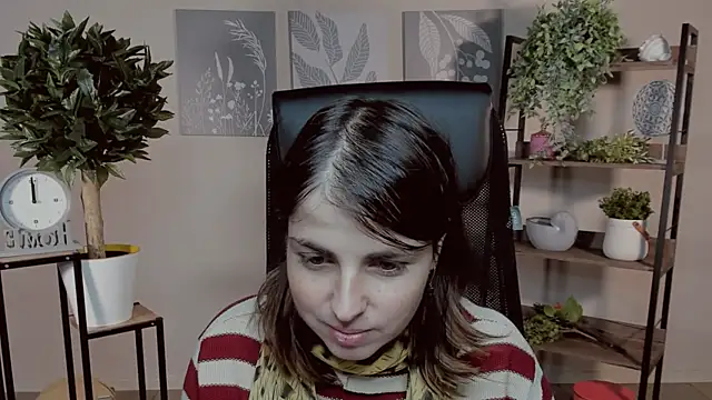 MartaEdams online show from 11-26-25, 06:25