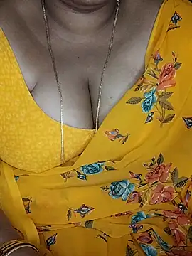 Snapshot of Mia-Telugu chatting on 02-07-26, 02:48 Mia-Telugu online show from 02-07-26, 02:48