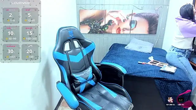 Snapshot of miaa_scott7 chatting on 10-18-25, 12:06 miaa scott7 online show from 10-18-25, 12:06