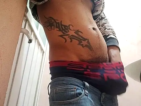 Snapshot of wolfsexmxn chatting on 09-19-25, 06:48 wolfsexmxn online show from 09-19-25, 06:48