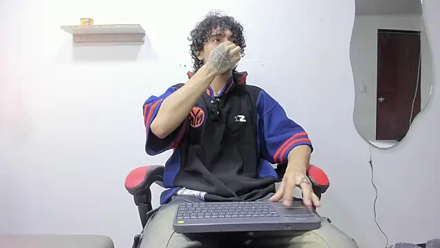 JackesTaylor online show from 10-25-25, 05:37