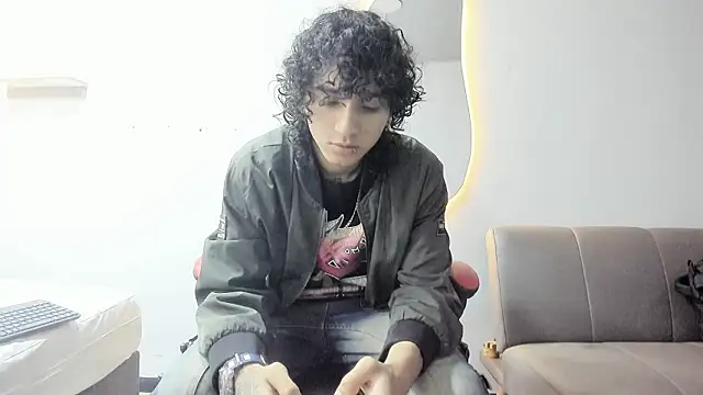 Snapshot of JackesTaylor chatting on 02-22-26, 06:24 JackesTaylor online show from 02-22-26, 06:24