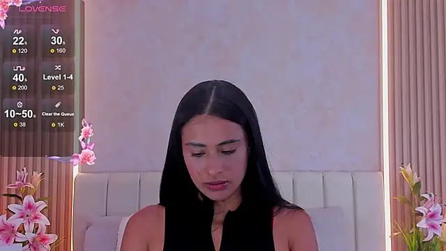 ZOEBARLOWE online show from 10-29-25, 07:04