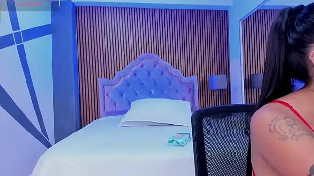 SelenaStonne online show from 10-29-25, 07:37