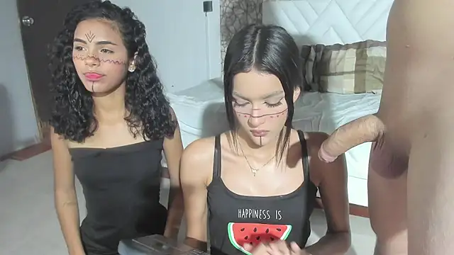 Red house 333 online show from 10-22-25, 07:46