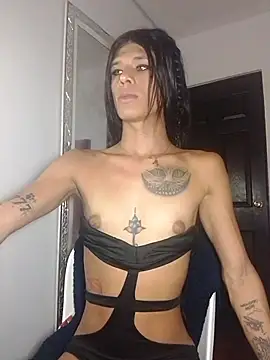 Snapshot of beautiful_taty chatting on 02-18-26, 01:56 beautiful taty online show from 02-18-26, 01:56