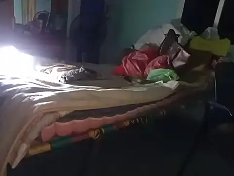 Snapshot of Sassy_Indianbhabi chatting on 12-17-25, 04:02 Sassy Indianbhabi online show from 12-17-25, 04:02