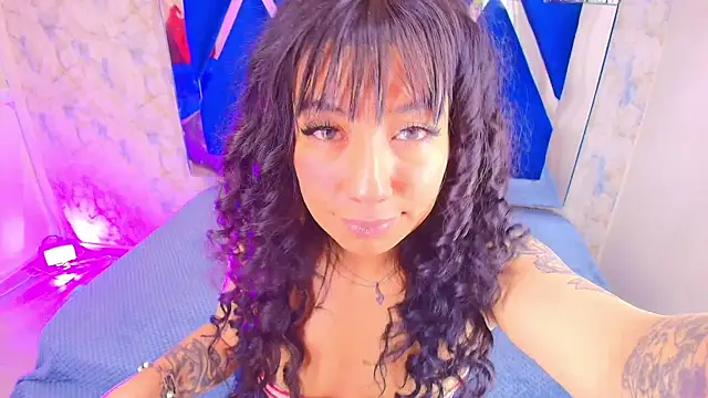 Soleil 66 online show from 12-18-25, 03:56