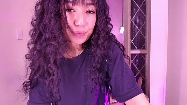 Soleil 66 online show from 12-21-25, 03:24