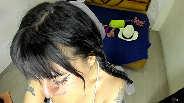 Soleil 66 online show from 02-15-26, 03:58