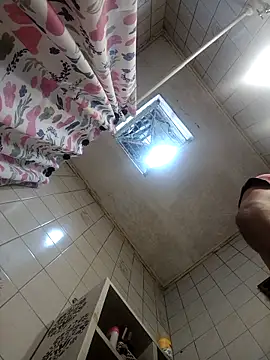 Snapshot of juanpa8453 chatting on 10-21-25, 05:02 juanpa8453 online show from 10-21-25, 05:02