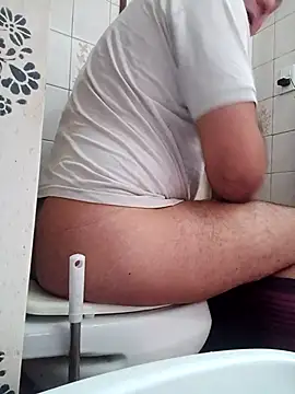 Snapshot of juanpa8453 chatting on 11-24-25, 04:18 juanpa8453 online show from 11-24-25, 04:18