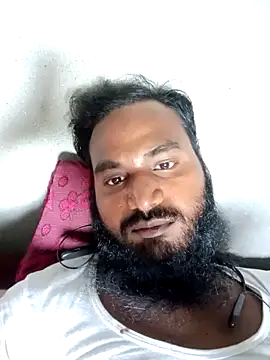 Snapshot of Raza7524 chatting on 09-18-25, 09:33 Raza7524 online show from 09-18-25, 09:33