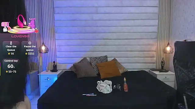 Snapshot of VictoriaaBlair chatting on 02-22-26, 01:09 VictoriaaBlair online show from 02-22-26, 01:09