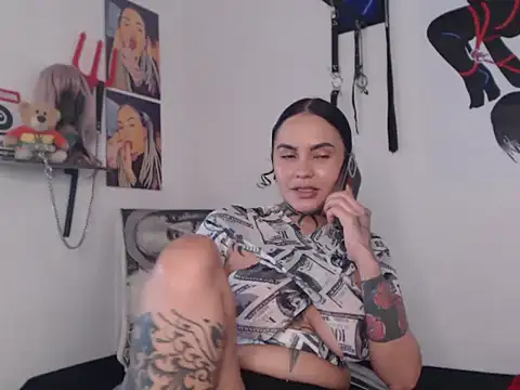 Snapshot of Sofia_May chatting on 02-27-26, 07:47 Sofia May online show from 02-27-26, 07:47