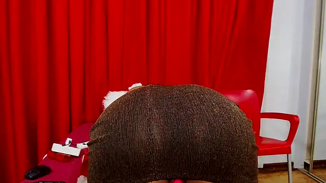 Snapshot of SexyBustyBoobs chatting on 11-13-25, 03:55 SexyBustyBoobs online show from 11-13-25, 03:55