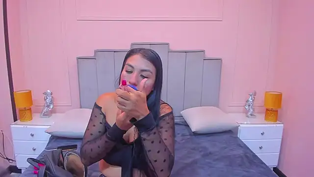 gabriela lux online show from 09-27-25, 12:10