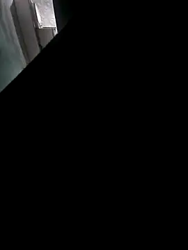 Snapshot of picademelpk222 chatting on 10-21-25, 04:13 picademelpk222 online show from 10-21-25, 04:13