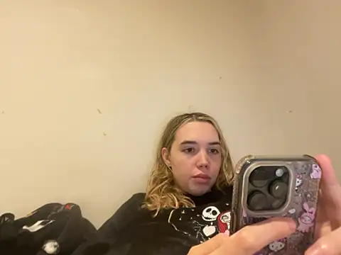 violetcutie online show from 09-27-25, 07:19