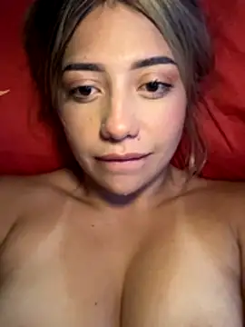 MissCat  online show from 10-27-25, 03:10