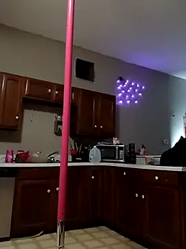 spoiledprincess4 online show from 10-11-25, 02:33