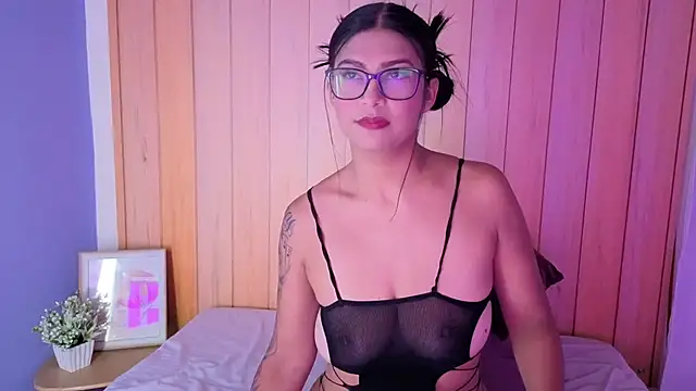 daphnevans online show from 11-12-25, 03:29