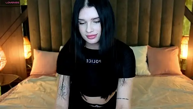 Neyla Charm online show from 11-16-25, 02:22