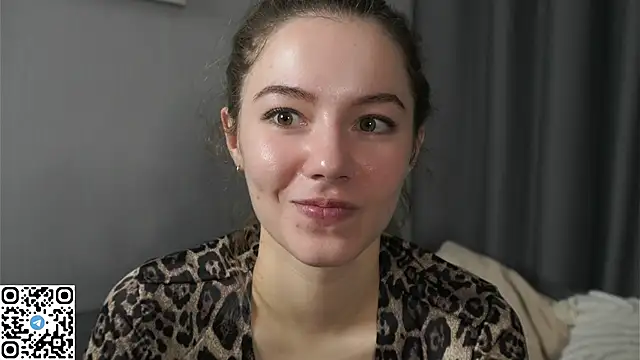 VeronaHerrin online show from 09-18-25, 07:10