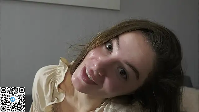 VeronaHerrin online show from 09-25-25, 07:23