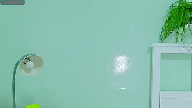 Snapshot of BelaMiller_ chatting on 11-12-25, 11:54 BelaMiller online show from 11-12-25, 11:54