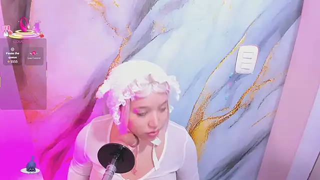 hinata dolly online show from 12-22-25, 08:44