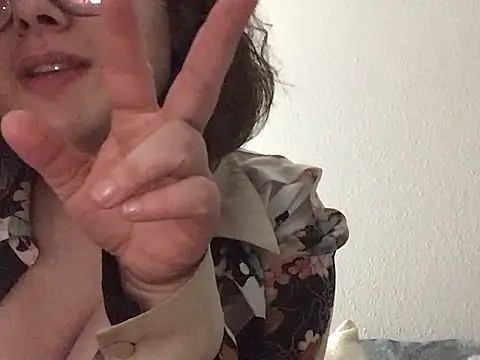 paigeycakes online show from 10-26-25, 04:51