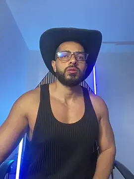 Snapshot of magnumchris chatting on 03-02-26, 12:12 magnumchris online show from 03-02-26, 12:12