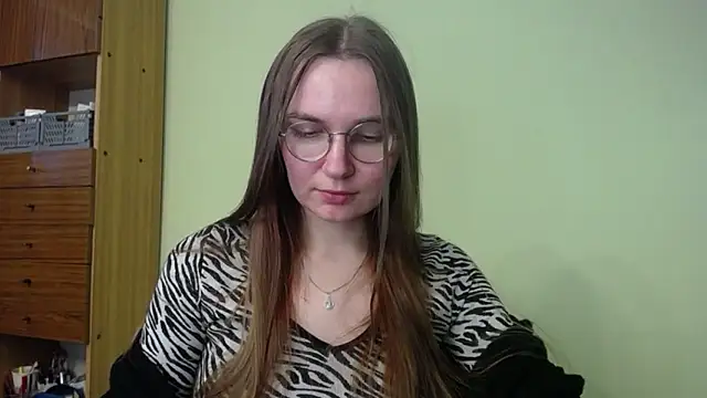 LooveELLYx online show from 12-02-24, 02:30