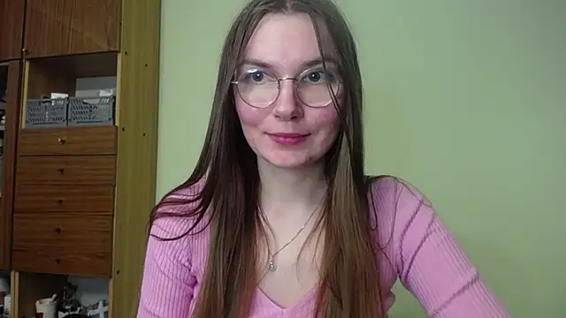 LooveELLYx online show from 12-10-24, 02:28