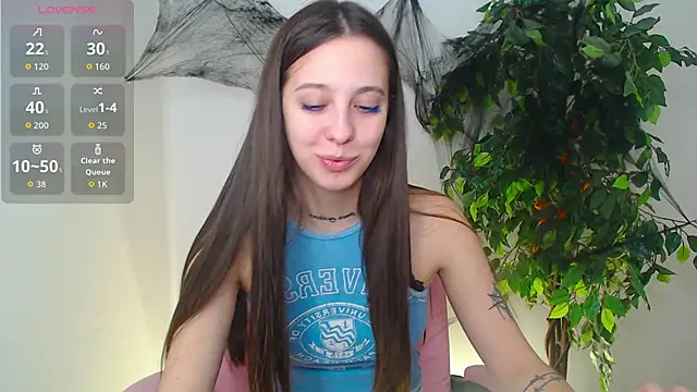 Little cherryy   online show from 10-27-25, 07:56